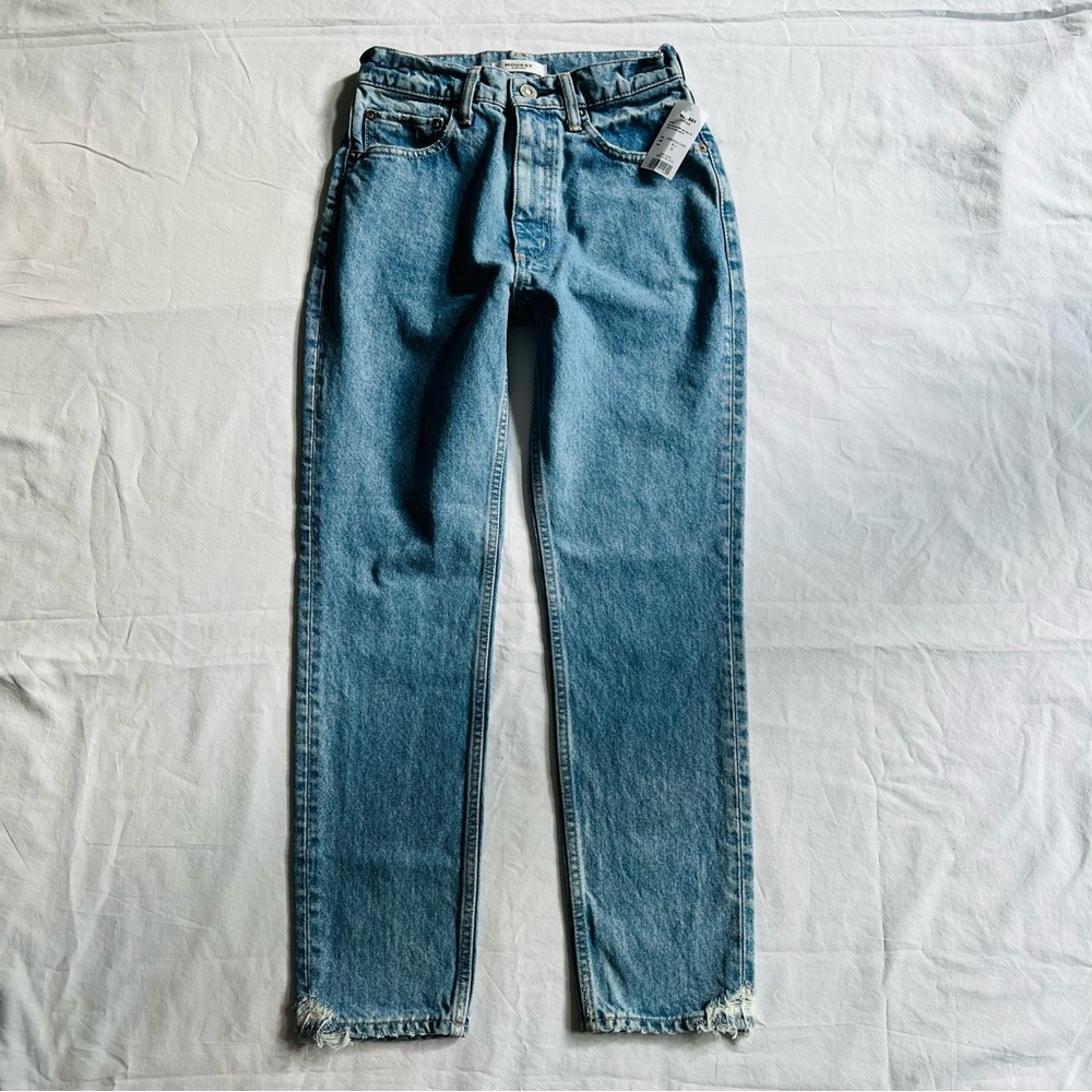 NWT $360 Moussy Vintage Marksville Boy Skinny Distressed Jeans